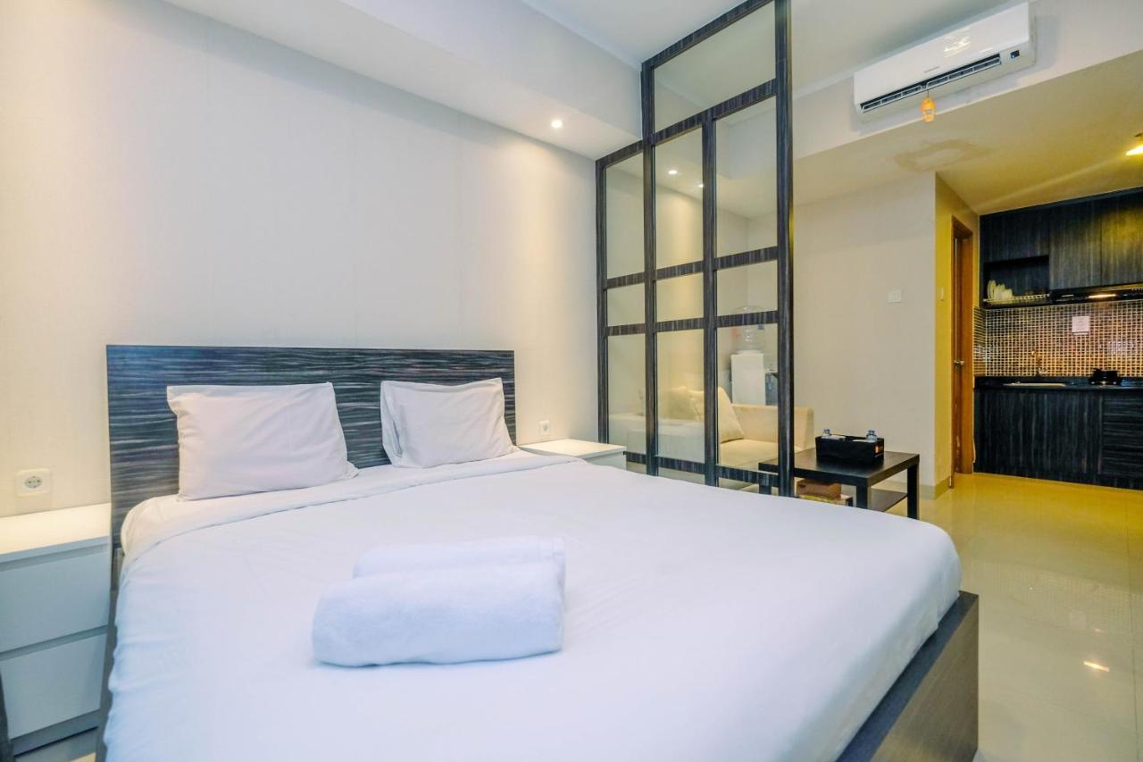 Warm And Cozy At The Oasis Cikarang By Travelio Apartemen *